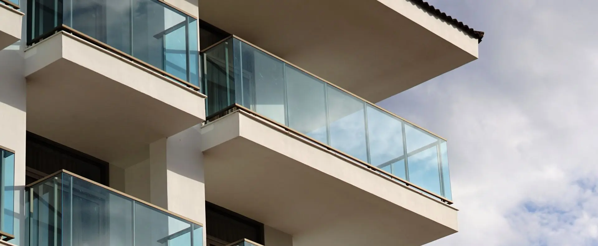 Soluções para Varandas e Fachadas
